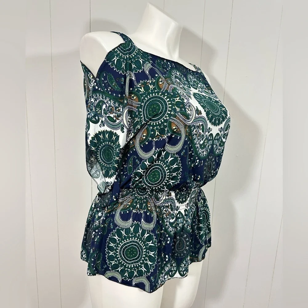 NEW Jon & Anna Top Sz L Blue Cold Shoulder Short Sleeve Casual Elastic Waist